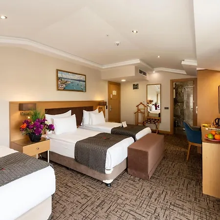 Hotel Boursier 2 & 4*