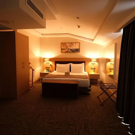 Hotel Boursier 2 &