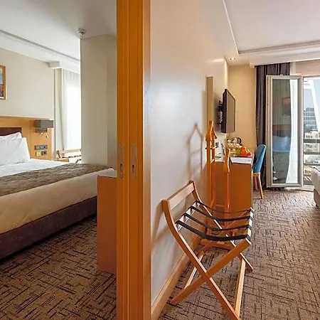Boursier 2 & Hotel