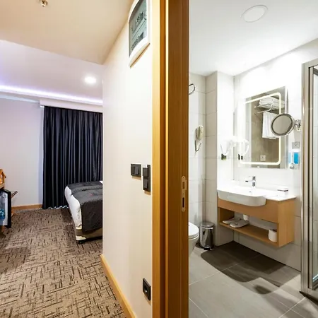 Hotell Boursier 2 & Istanbul