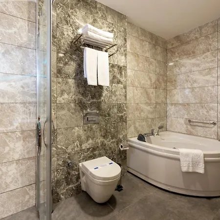 Boursier 2&spa 4*