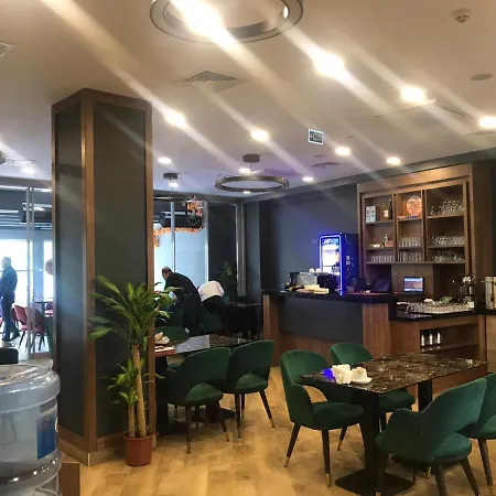 Boursier 2 & İstanbul